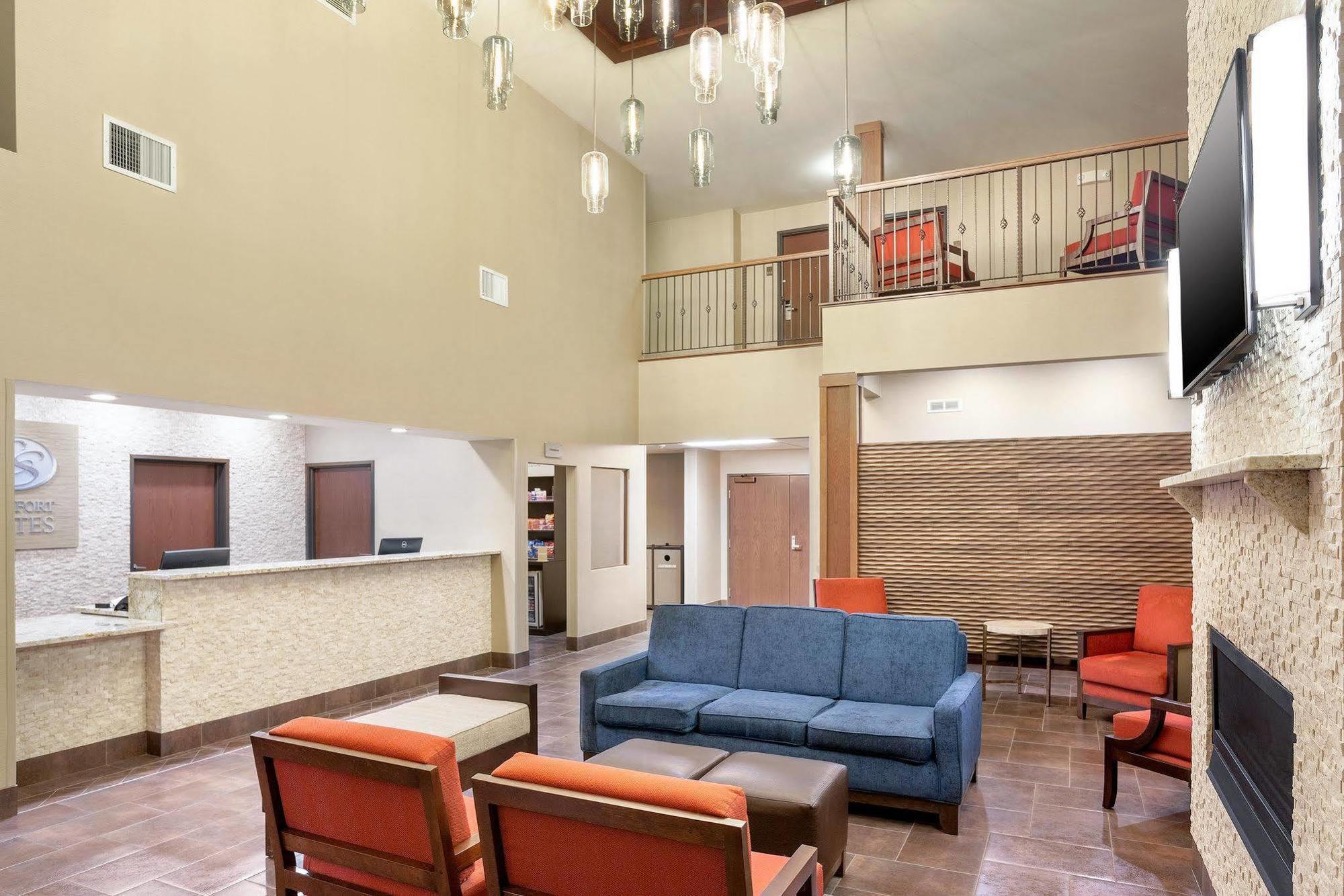 Comfort Suites Yakima Esterno foto